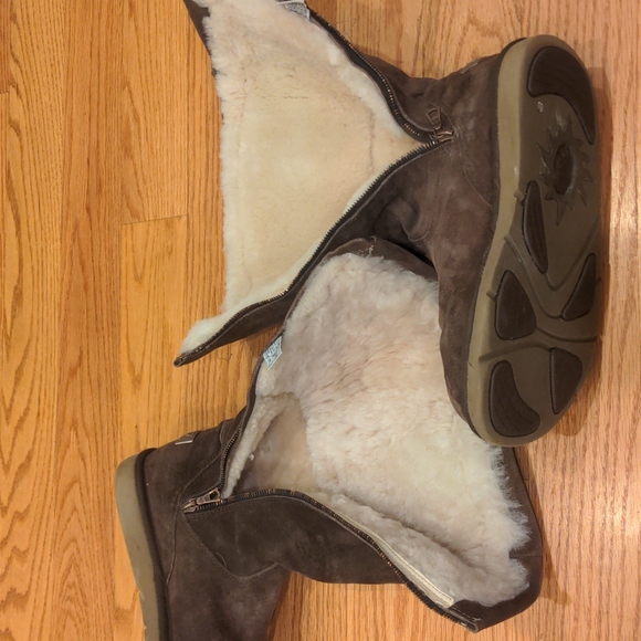 Ugh tall boos - Picture 4 of 6